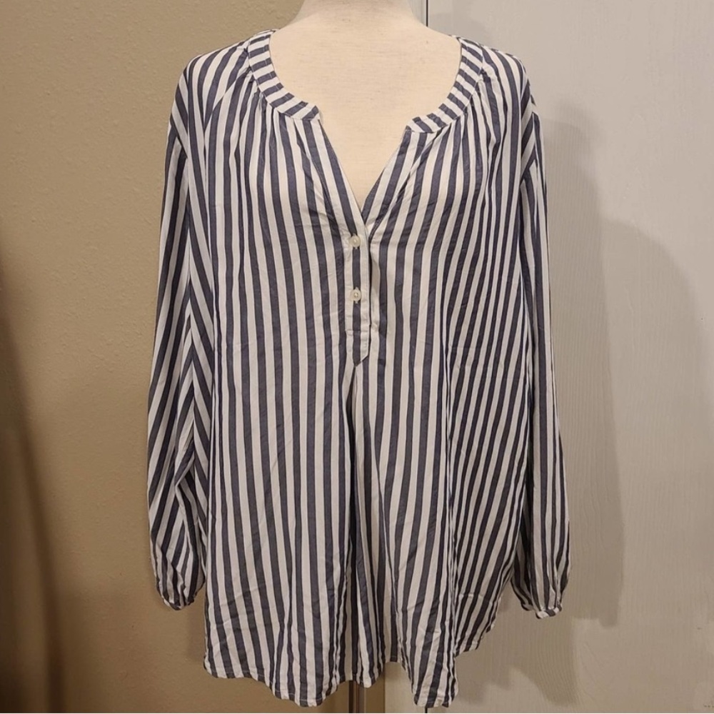 XXL Old Navy Striped Pullover
